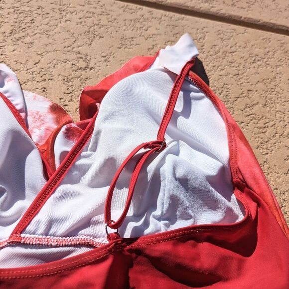 Women's marble red/white one-piece swimsuit - Picture 2 of 16